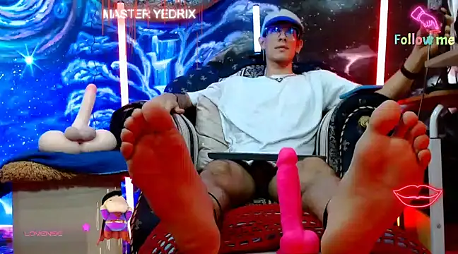 Snapshot of Yedrix chatting on February 16, 2:54 am Yedrix online show from February 16, 2:54 am