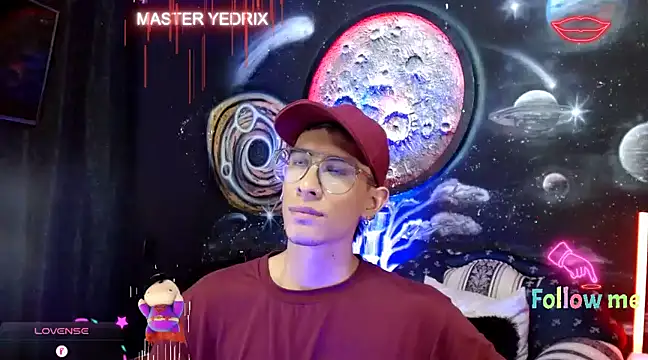 Snapshot of Yedrix chatting on March 3, 3:39 am Yedrix online show from March 3, 3:39 am