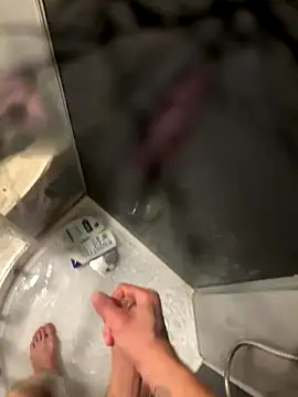 lescro95  online show from November 12, 4:35 pm