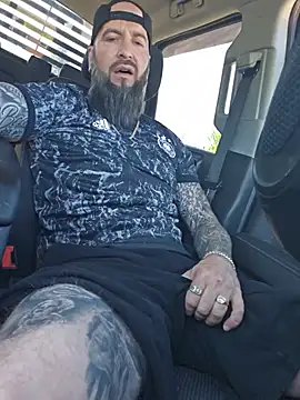 Beardedtattood online show from June 3, 2:08 pm