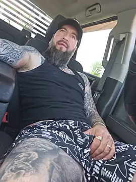Beardedtattood online show from June 4, 2:34 pm