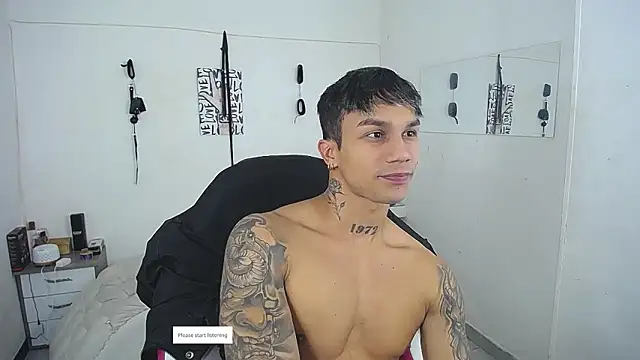 Leonard Price online show from February 20, 7:26 pm