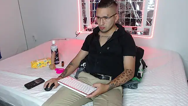 Jeiison duf online show from January 9, 10:53 am