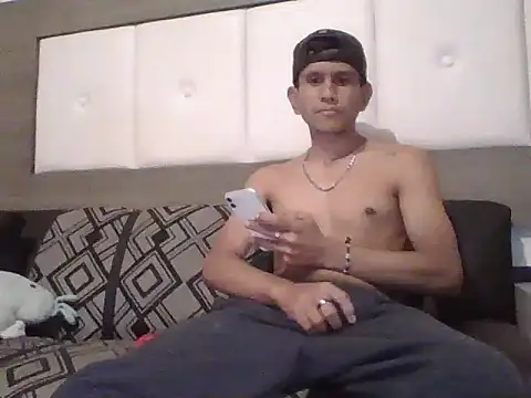 oiram27 online show from November 20, 12:32 am