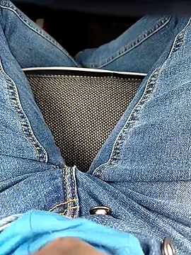 ManuRod1981 online show from December 5, 2:13 pm