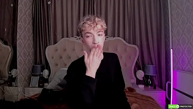 TrevorBenson online show from November 7, 9:01 am