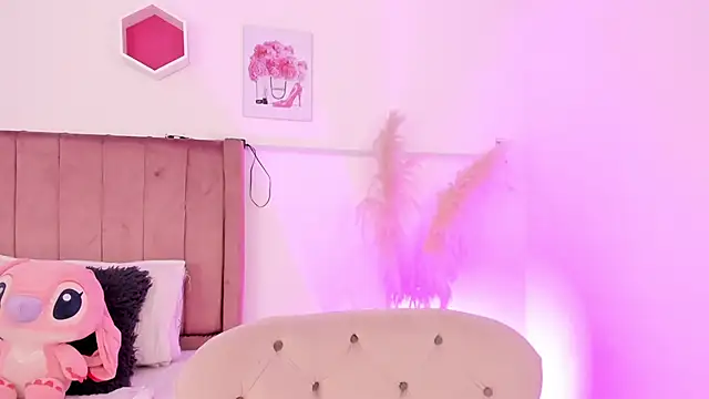 CamiloDoumit online show from November 27, 5:16 pm