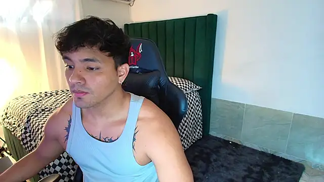 man dur07 online show from January 14, 7:06 pm