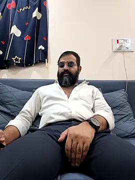 Fun Guuy online show from February 15, 7:51 am