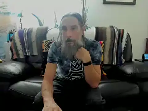 mindphu k online show from January 3, 8:01 pm