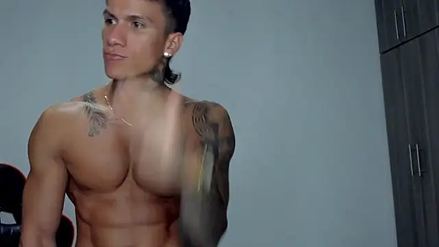 pettergrey1 online show from February 2, 11:35 pm