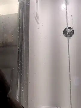 Snapshot of Amirkhai chatting on October 29, 4:21 pm Amirkhai online show from October 29, 4:21 pm