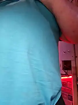 alienbunny online show from January 7, 9:46 pm