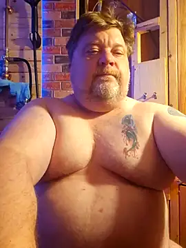 alienbunny online show from October 9, 3:33 am