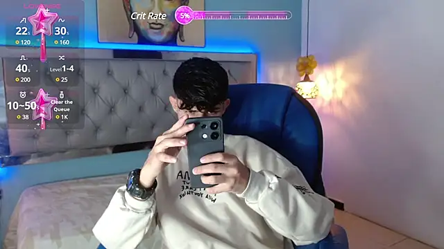 Snapshot of Dyla_n18 chatting on March 5, 7:50 pm Dyla n18 online show from March 5, 7:50 pm