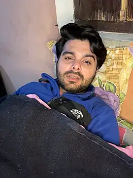 Snapshot of Gaonkadesilonda chatting on December 11, 6:37 pm Gaonkadesilonda online show from December 11, 6:37 pm