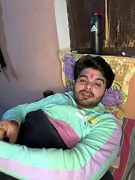 Snapshot of Gaonkadesilonda chatting on December 14, 4:31 pm Gaonkadesilonda online show from December 14, 4:31 pm