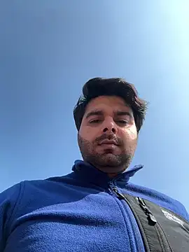 Snapshot of Gaonkadesilonda chatting on December 13, 6:53 am Gaonkadesilonda online show from December 13, 6:53 am