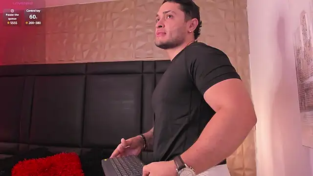 JossAckland online show from March 11, 12:06 pm