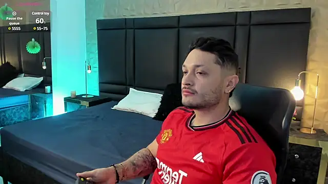 JossAckland online show from January 16, 11:37 am