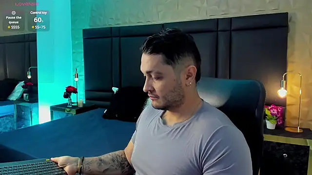 JossAckland online show from January 29, 11:51 am