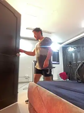 JossAckland online show from March 7, 7:44 pm