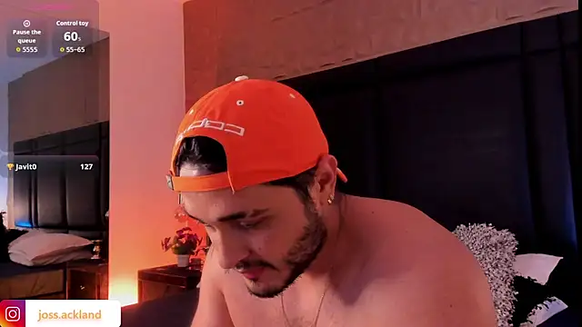 JossAckland online show from September 28, 11:03 pm