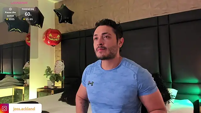 JossAckland online show from October 16, 8:06 pm