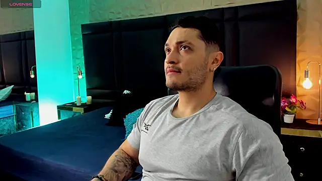 JossAckland online show from February 18, 11:55 am