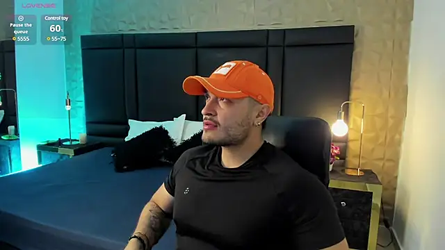 JossAckland online show from January 18, 11:54 am