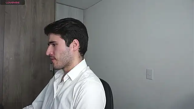 Tony Wylie online show from February 4, 9:52 pm