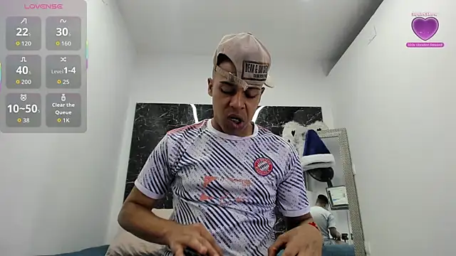 ada-brooke online show from November 28, 12:18 pm