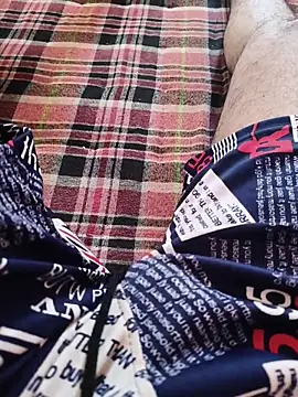 tncute callboyi online show from November 16, 7:10 am