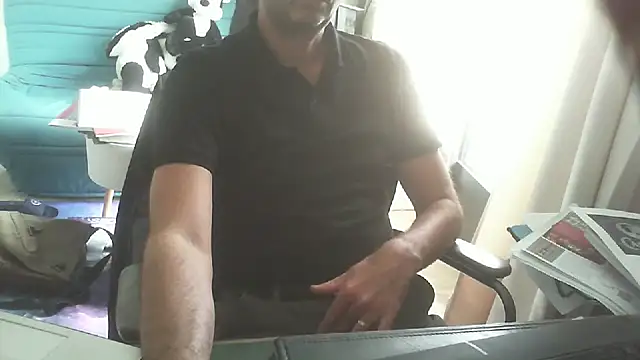 shyfrenchcock1 online show from October 22, 12:42 pm