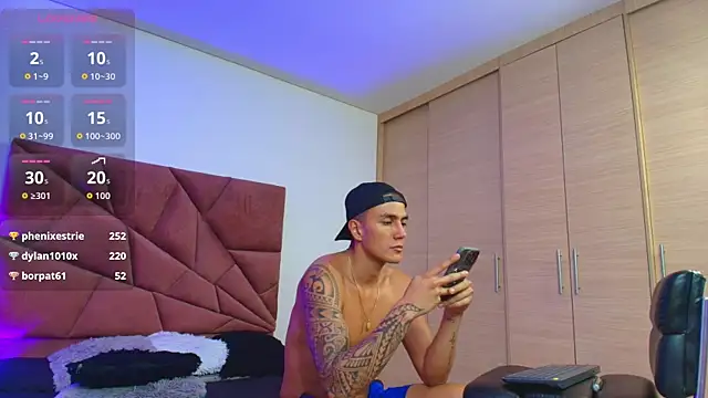 Aron Bolt online show from September 14, 4:03 am