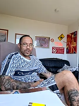 mileflav0r online show from May 29, 9:19 am