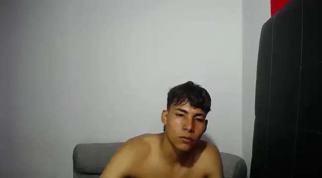 alber 40 online show from December 6, 1:29 am