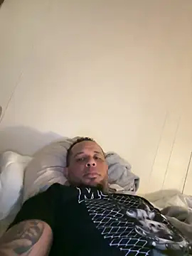 Snapshot of kelin17 chatting on March 16, 7:17 pm kelin17 online show from March 16, 7:17 pm