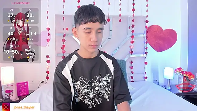 Thayler jones online show from February 19, 11:39 am