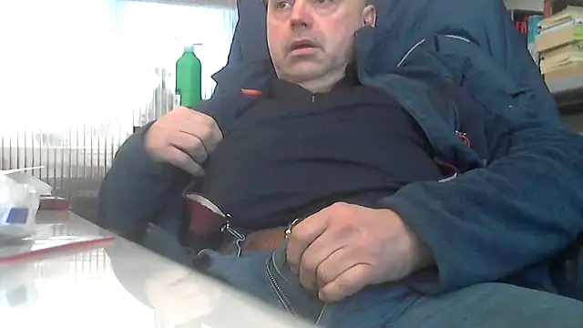 pantomax online show from April 3, 11:18 am