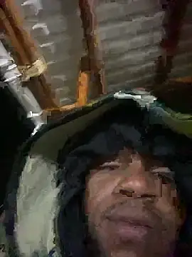 Snapshot of ElNegroRony chatting on October 24, 12:35 am ElNegroRony online show from October 24, 12:35 am