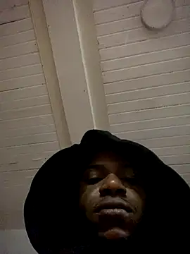 Snapshot of ElNegroRony chatting on October 3, 5:23 am ElNegroRony online show from October 3, 5:23 am