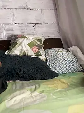 Snapshot of ElNegroRony chatting on December 6, 3:11 pm ElNegroRony online show from December 6, 3:11 pm