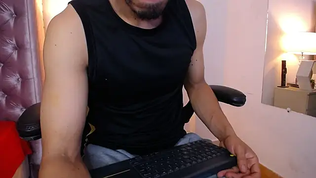 Sr Magnus  online show from October 15, 5:48 am