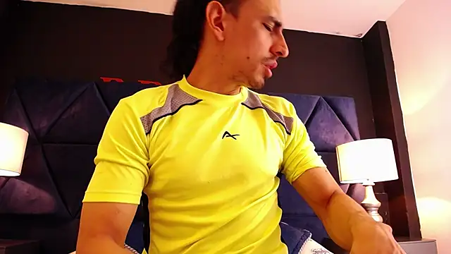 Sr Magnus  online show from January 30, 12:16 pm