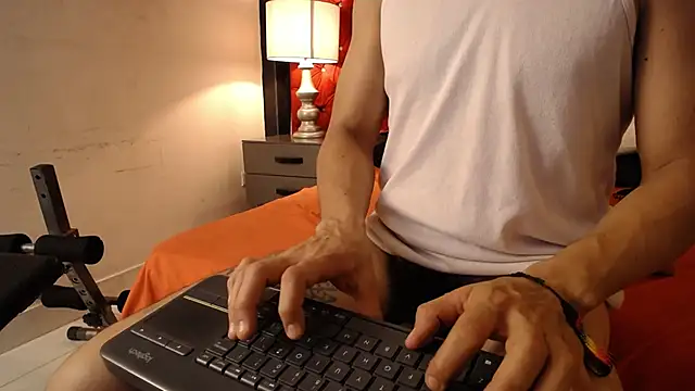 Sr Magnus  online show from February 20, 6:19 am