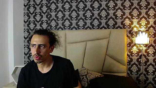 Sr Magnus  online show from March 11, 4:32 am