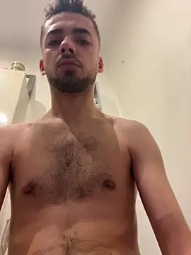 romain698 online show from March 23, 8:20 am