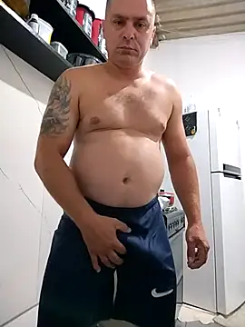 LOIROGOSTOSO87 online show from April 15, 11:04 pm