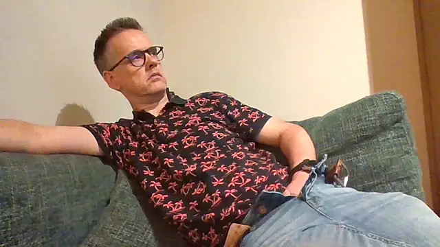 Snapshot of Hectorthyssen1 chatting on September 19, 9:58 pm Hectorthyssen1 online show from September 19, 9:58 pm